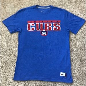 Nike Chicago cubs men’s t-shirt